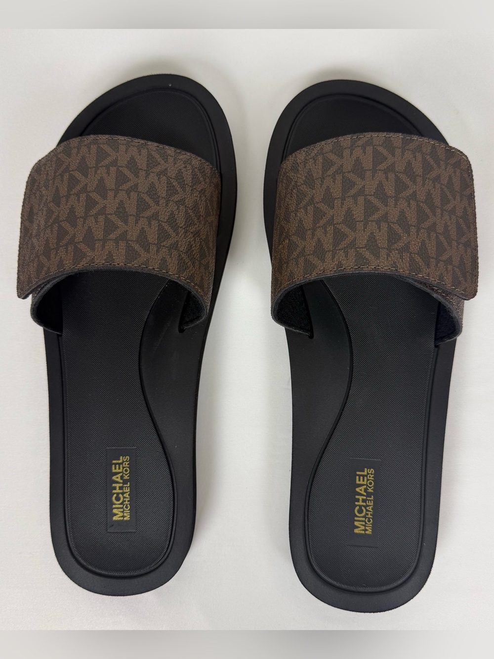 Michael Kors Wade Slide Sandals – Brown MK Monogram – Various Sizes 👡✨ - Picture 2 of 11